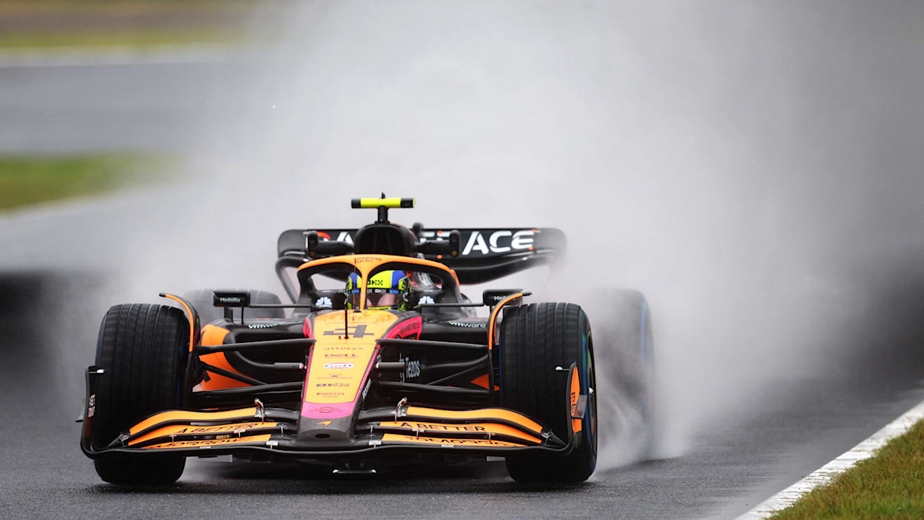 SUZUKA, JAPAN - OCTOBER 07: Lando Norris of Great Britain driving the (4) McLaren MCL36 Mercedes on track during practice ahead of the F1 Grand Prix of Japan at Suzuka International Racing Course on October 07, 2022 in Suzuka, Japan. (Photo by Clive Rose/Getty Images)
