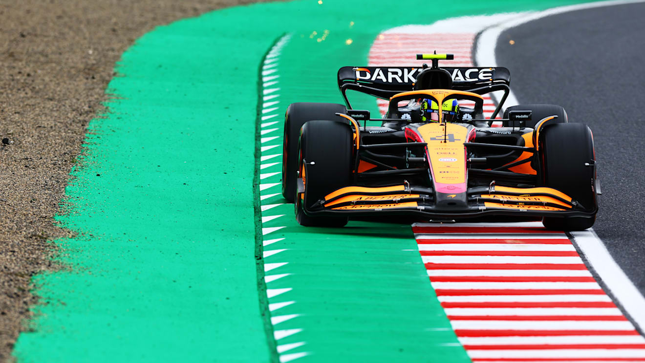 SUZUKA, JAPAN - OCTOBER 08: Lando Norris of Great Britain driving the (4) McLaren MCL36 Mercedes on track during final practice ahead of the F1 Grand Prix of Japan at Suzuka International Racing Course on October 08, 2022 in Suzuka, Japan. (Photo by Mark Thompson/Getty Images )