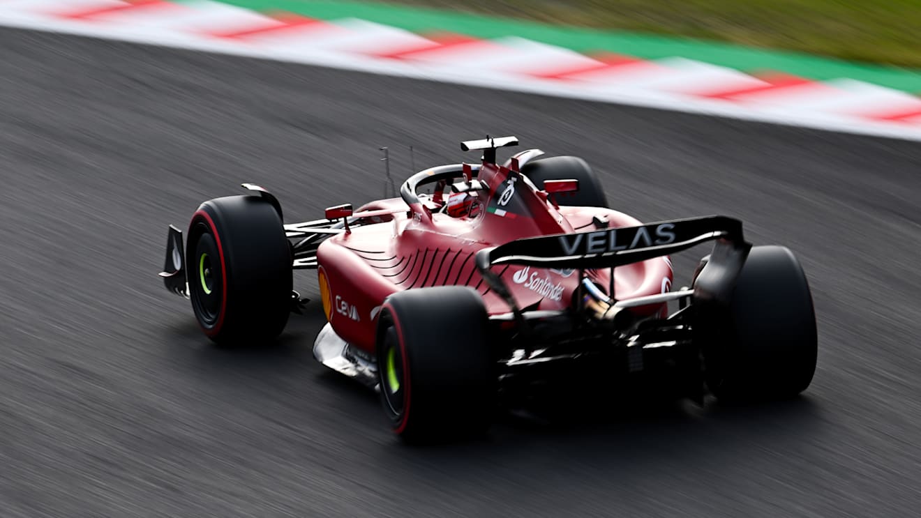 SUZUKA, JAPAN - OCTOBER 08: Charles Leclerc of Monaco driving the (16) Ferrari F1-75 on track during qualifying ahead of the F1 Grand Prix of Japan at Suzuka International Racing Course on October 08, 2022 in Suzuka, Japan. (Photo by Clive Mason/Getty Images)