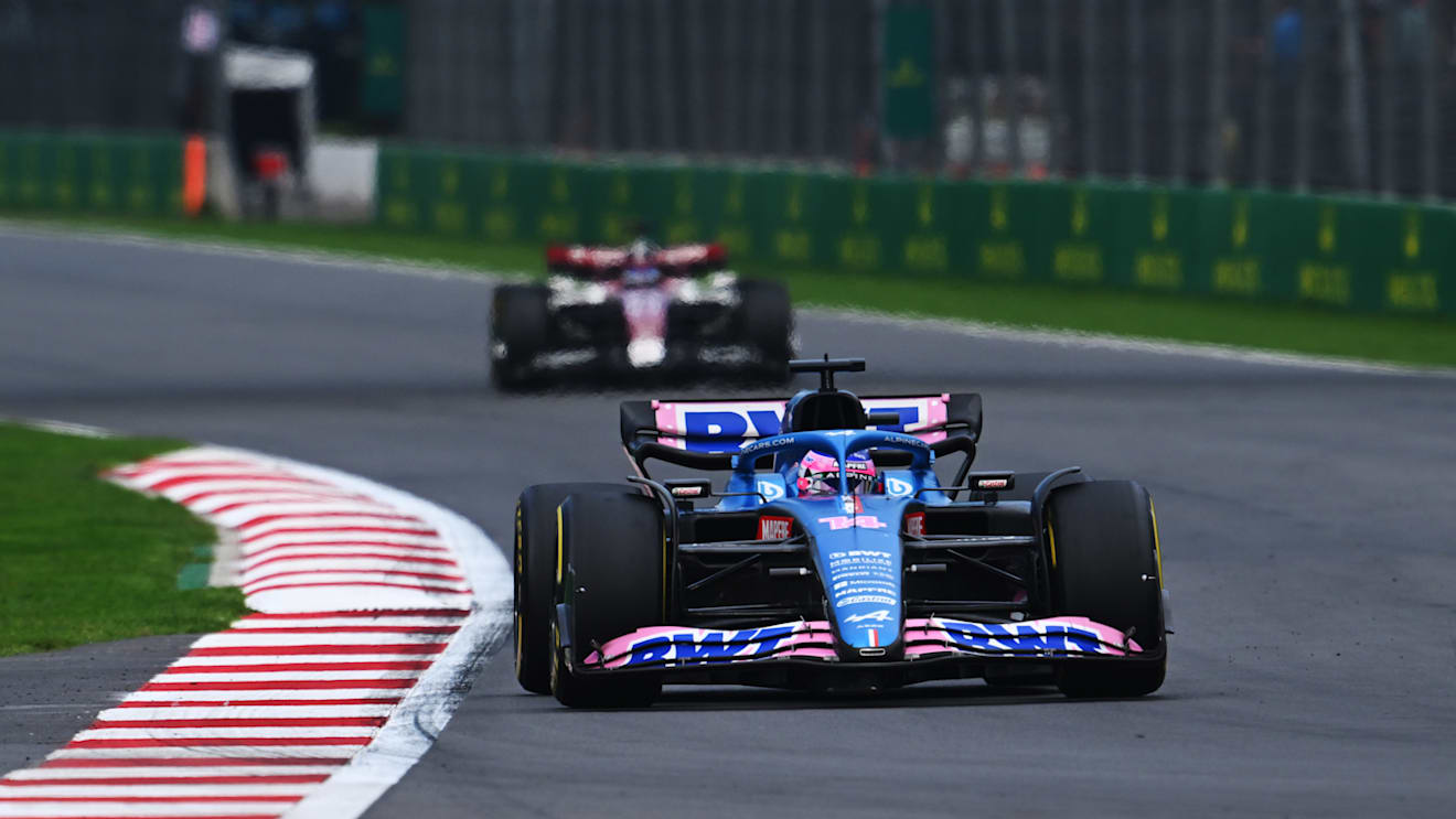 MEXICO CITY, MEXICO - OCTOBER 30: Fernando Alonso of Spain driving the (14) Alpine F1 A522 Renault on track during the F1 Grand Prix of Mexico at Autodromo Hermanos Rodriguez on October 30, 2022 in Mexico City, Mexico. (Photo by Clive Mason - Formula 1/Formula 1 via Getty Images)