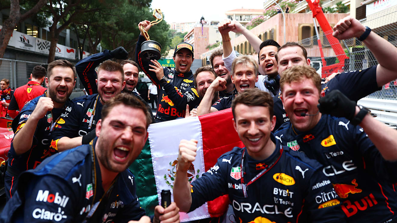 MONTE-CARLO, MONACO - MAY 29: Race winner Sergio Perez of Mexico and Oracle Red Bull Racing celebrates with his team after the F1 Grand Prix of Monaco at Circuit de Monaco on May 29, 2022 in Monte-Carlo, Monaco. (Photo by Mark Thompson/Getty Images)