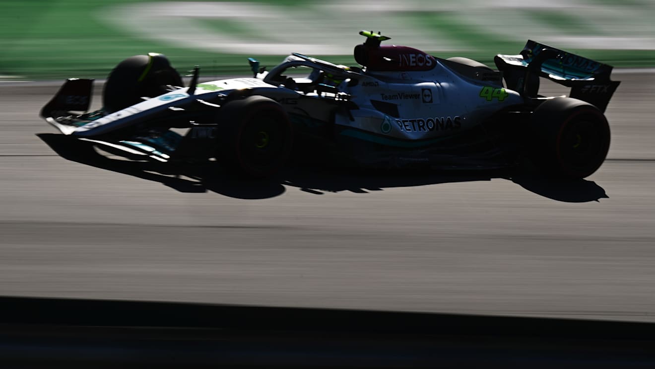 ZANDVOORT, NETHERLANDS - SEPTEMBER 03: Lewis Hamilton of Great Britain driving the (44) Mercedes AMG Petronas F1 Team W13 on track during qualifying ahead of the F1 Grand Prix of The Netherlands at Circuit Zandvoort on September 03, 2022 in Zandvoort, Netherlands. (Photo by Clive Mason/Getty Images)