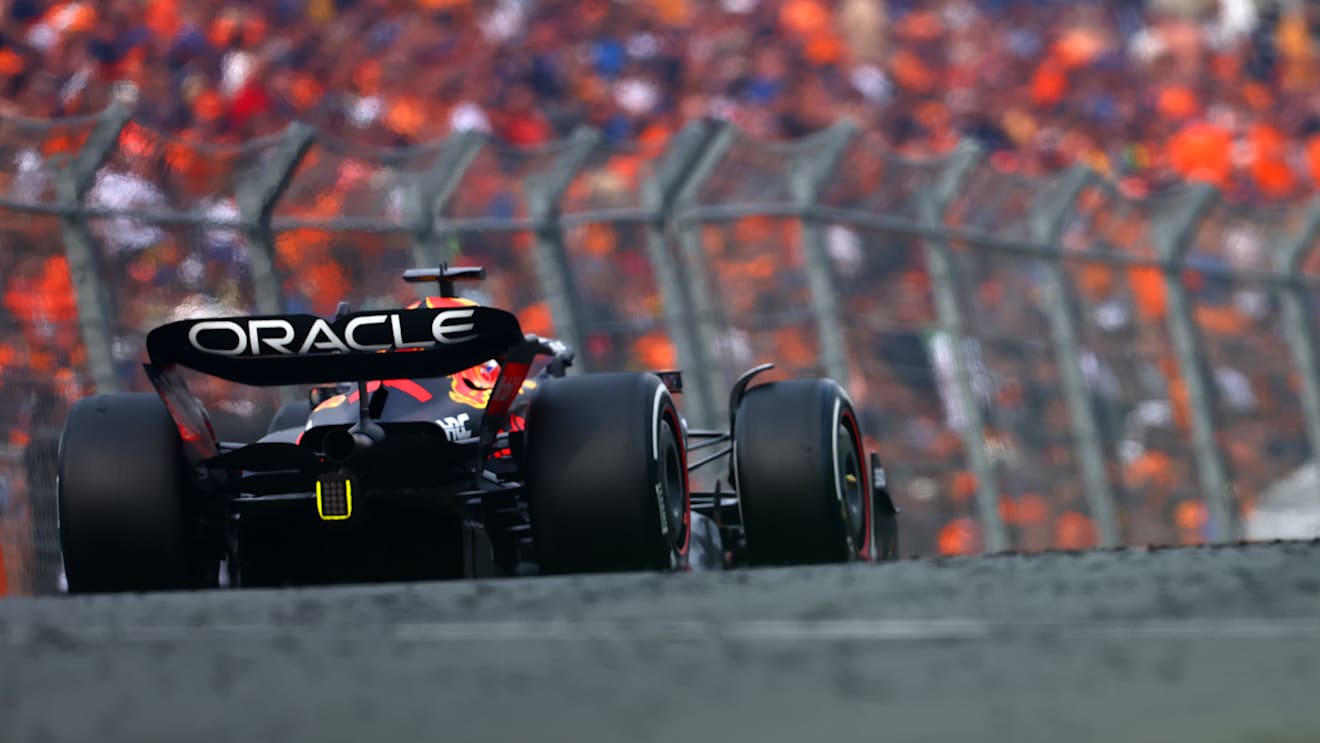ZANDVOORT, NETHERLANDS - SEPTEMBER 04: Max Verstappen of the Netherlands driving the (1) Oracle Red Bull Racing RB18 on track during the F1 Grand Prix of The Netherlands at Circuit Zandvoort on September 04, 2022 in Zandvoort, Netherlands. (Photo by Dan Istitene - Formula 1/Formula 1 via Getty Images)