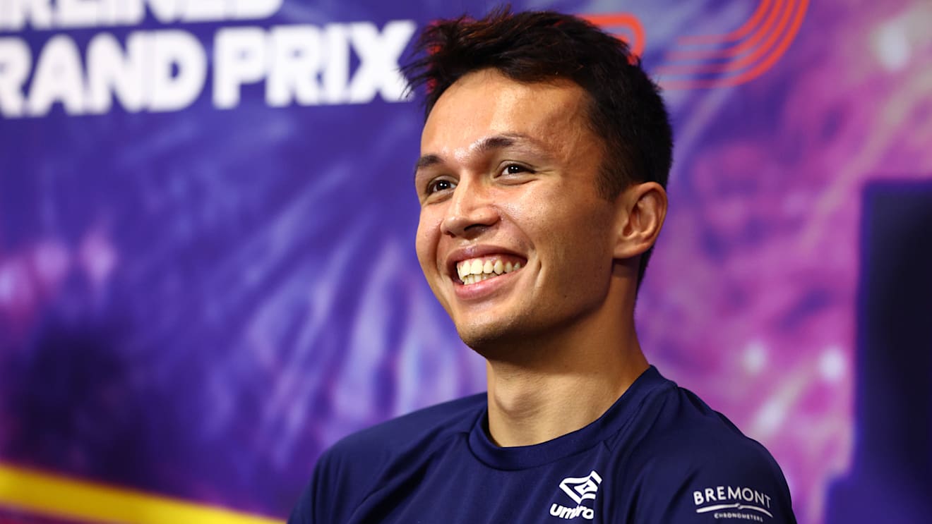 SINGAPORE, SINGAPORE - SEPTEMBER 29: Alexander Albon of Thailand and Williams attends the Drivers Press Conference during previews ahead of the F1 Grand Prix of Singapore at Marina Bay Street Circuit on September 29, 2022 in Singapore, Singapore. (Photo by Clive Rose/Getty Images,)