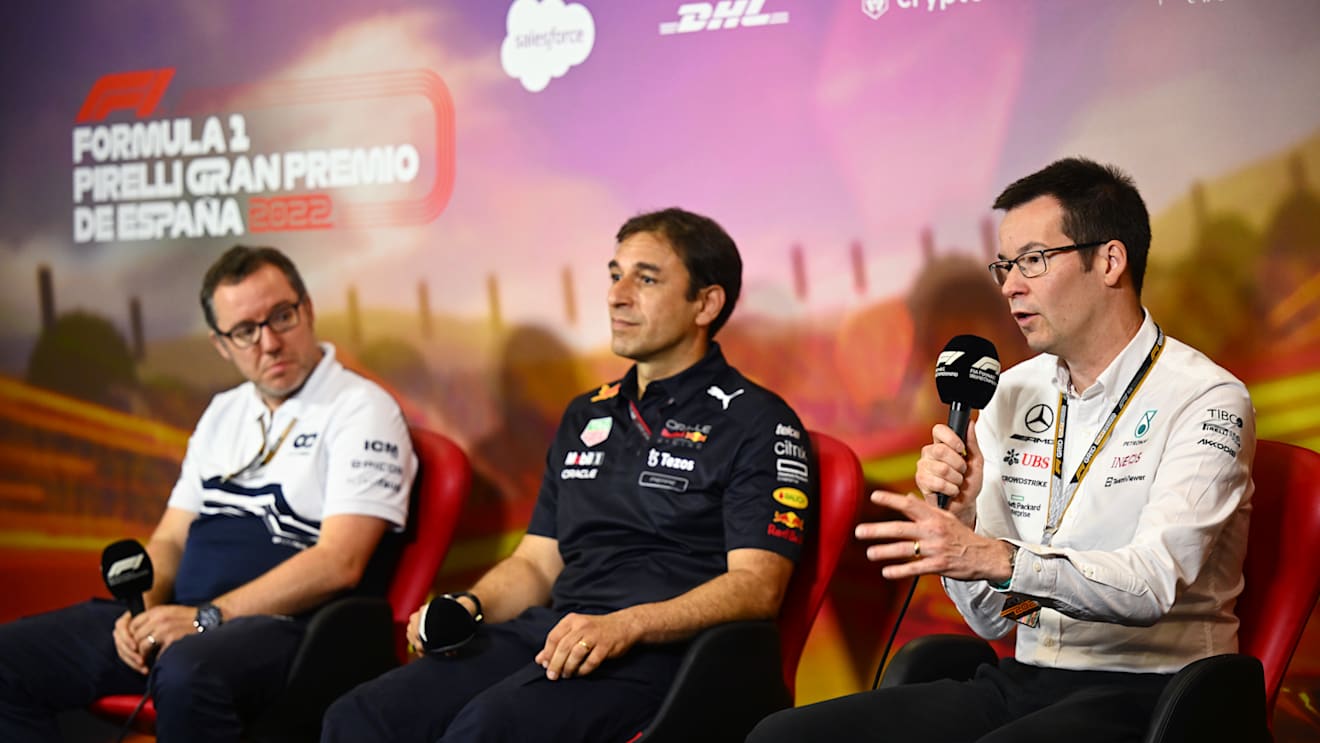 BARCELONA, SPAIN - MAY 21: Mike Elliott, Technical Director of Mercedes, talks in the Team Principals Press Conference prior to practice ahead of the F1 Grand Prix of Spain at Circuit de Barcelona-Catalunya on May 21, 2022 in Barcelona, Spain. (Photo by Clive Mason/Getty Images)