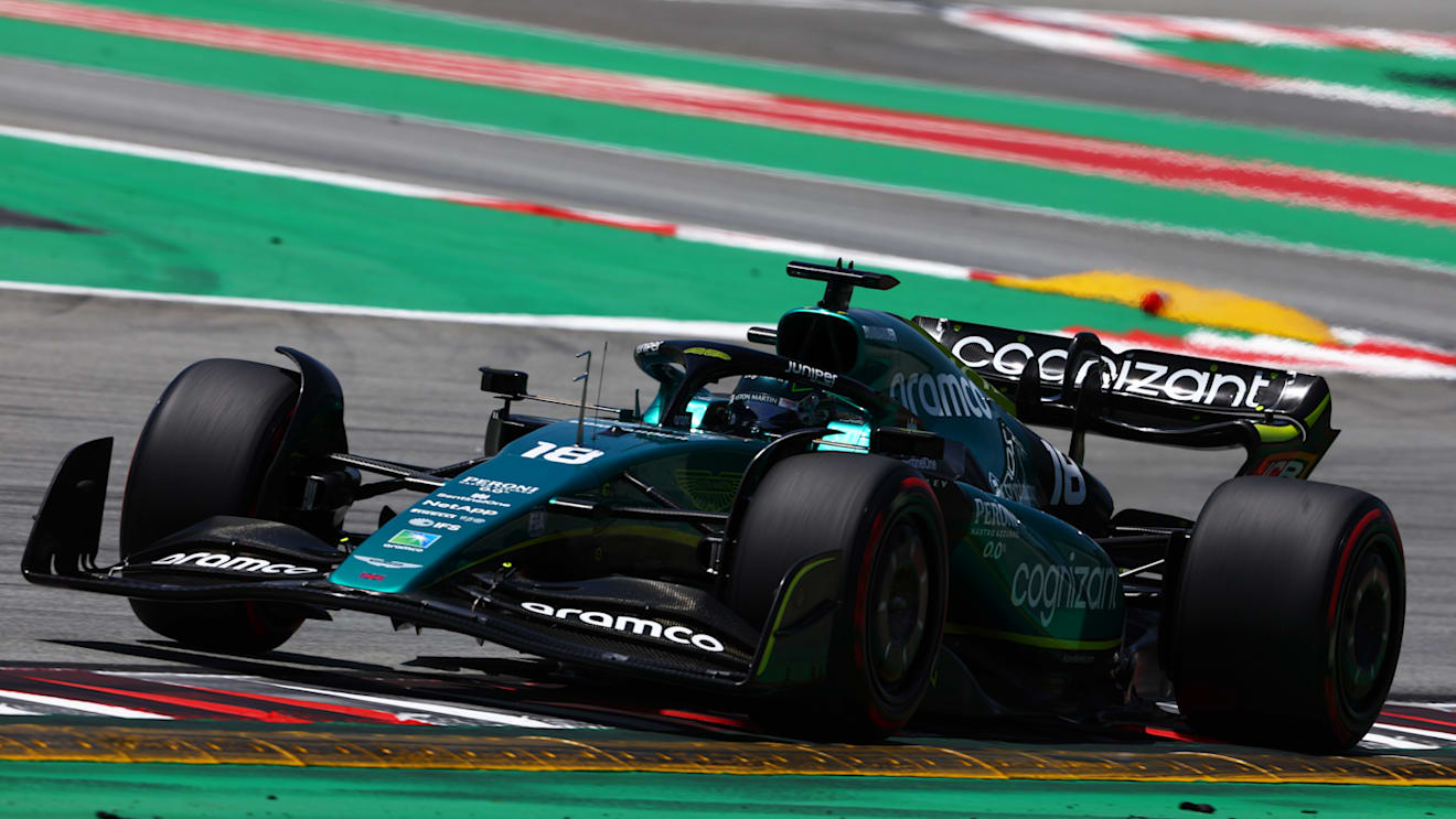 BARCELONA, SPAIN - MAY 21: Lance Stroll of Canada driving the (18) Aston Martin AMR22 Mercedes on track during practice ahead of the F1 Grand Prix of Spain at Circuit de Barcelona-Catalunya on May 21, 2022 in Barcelona, Spain. (Photo by Mark Thompson/Getty Images)