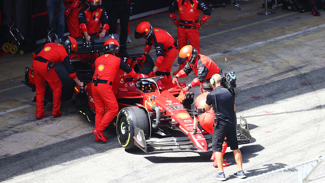 BARCELONA, SPAIN - MAY 22: Charles Leclerc of Monaco driving the (16) Ferrari F1-75 retires from the race during the F1 Grand Prix of Spain at Circuit de Barcelona-Catalunya on May 22, 2022 in Barcelona, Spain. (Photo by Dan Istitene - Formula 1/Formula 1 via Getty Images)