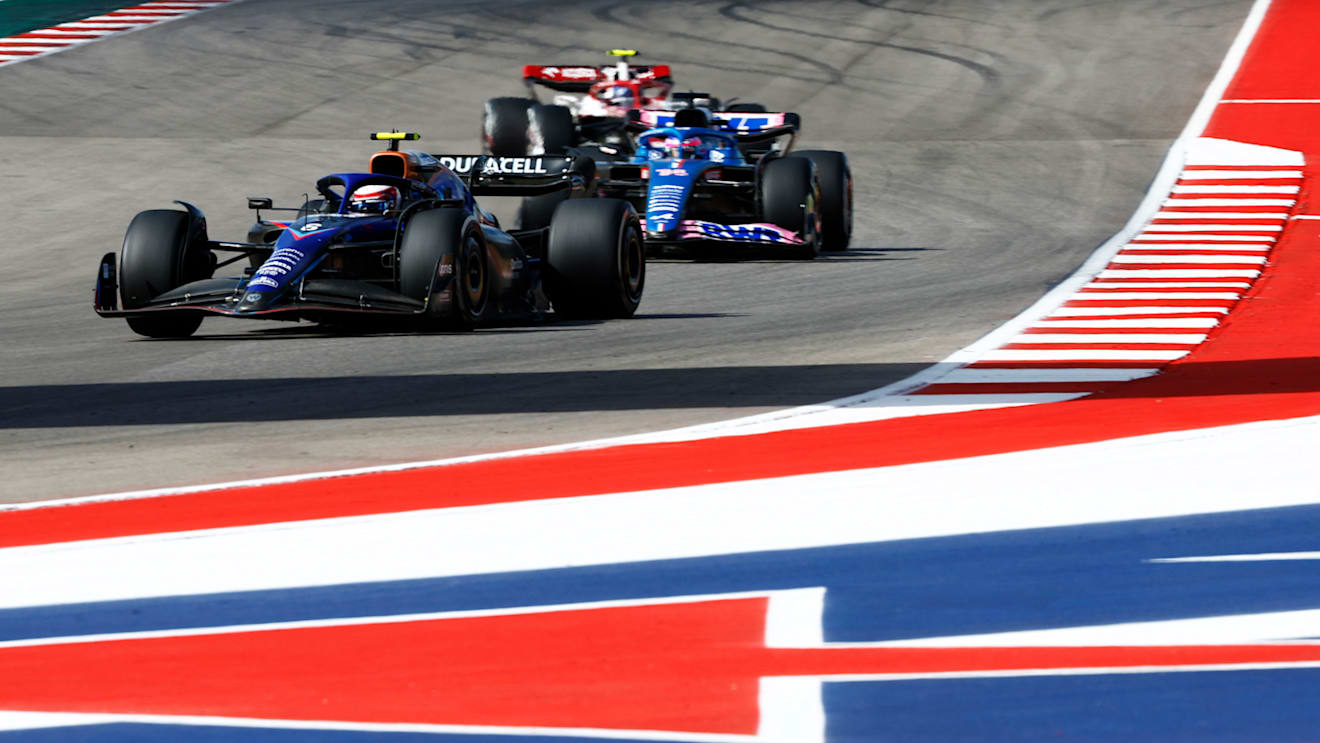 AUSTIN, TEXAS - OCTOBER 23: Nicholas Latifi of Canada driving the (6) Williams FW44 Mercedes on track during the F1 Grand Prix of USA at Circuit of The Americas on October 23, 2022 in Austin, Texas. (Photo by Chris Graythen/Getty Images)