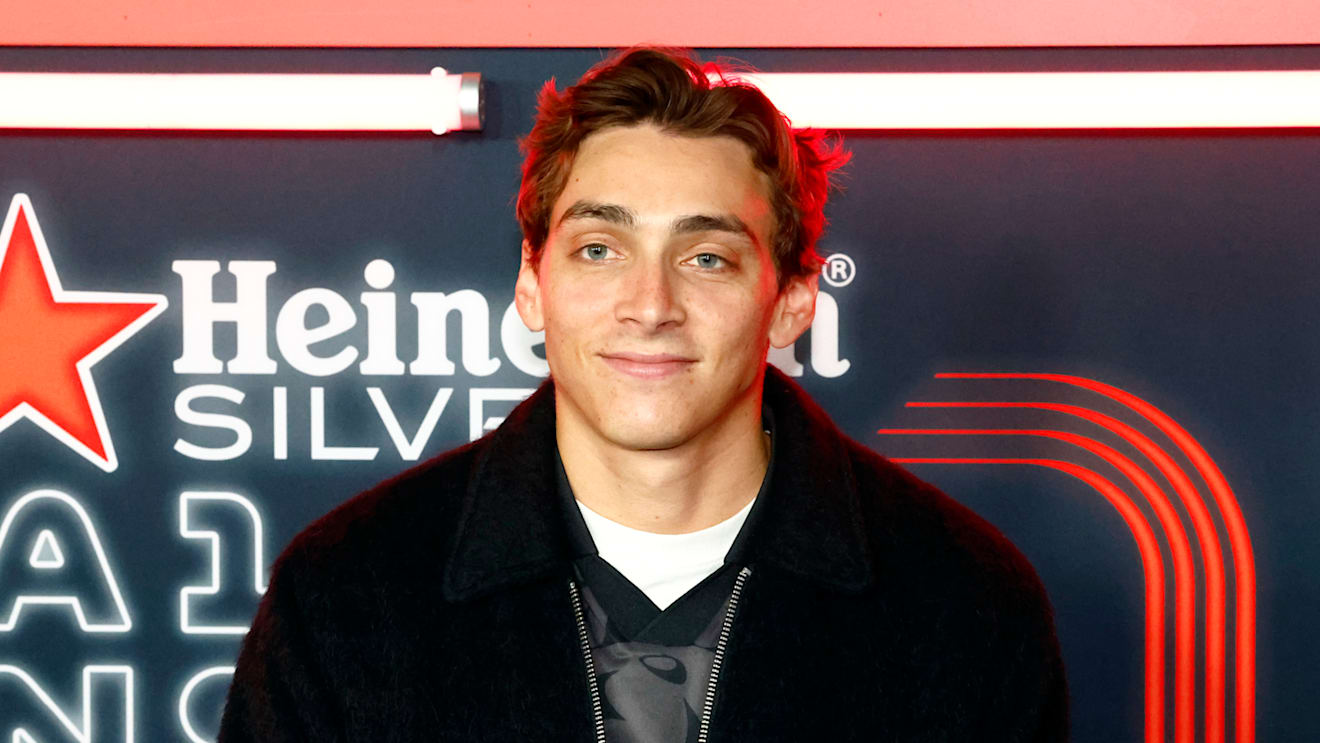 LAS VEGAS, NV - NOVEMBER 18: Armand Duplantis, Swedish-American track and field athlete, poses for photos prior to the inaugural Formula 1 Heineken Silver Las Vegas Gran Prix on November 18, 2023 on the Las Vegas Street Circuit in Las Vegas, Nevada. (Photo by Jeff Speer/Icon Sportswire via Getty Images)