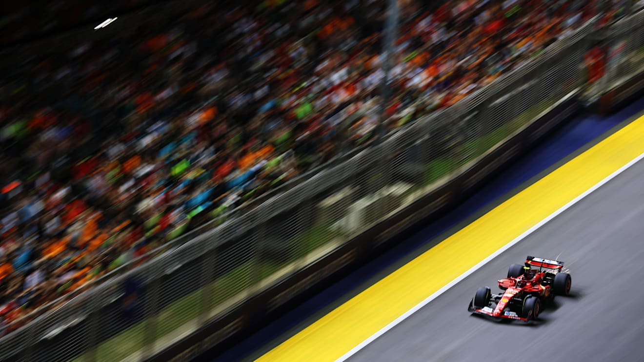 SINGAPORE, SINGAPORE - SEPTEMBER 22: Carlos Sainz of Spain driving (55) the Ferrari SF-24 on track during the F1 Grand Prix of Singapore at Marina Bay Street Circuit on September 22, 2024 in Singapore, Singapore. (Photo by Lars Baron - Formula 1/Formula 1 via Getty Images)