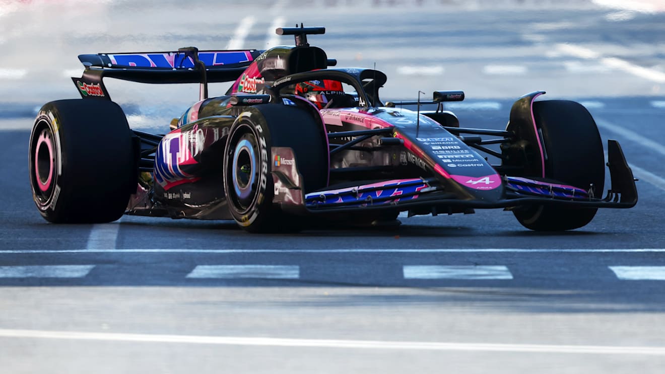 BAKU, AZERBAIJAN - SEPTEMBER 15: Esteban Ocon of France driving the (31) Alpine F1 A524 Renault on track during the F1 Grand Prix of Azerbaijan at Baku City Circuit on September 15, 2024 in Baku, Azerbaijan. (Photo by Joe Portlock - Formula 1/Formula 1 via Getty Images)
