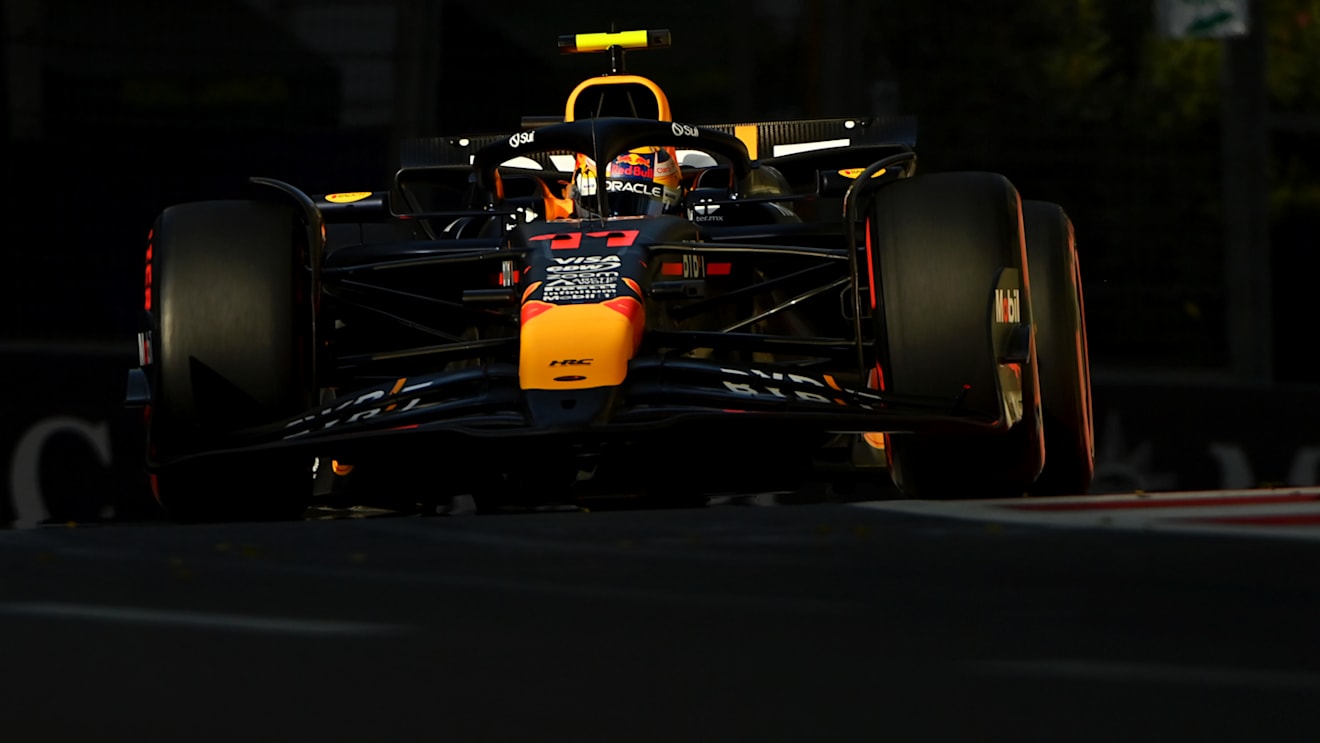 BAKU, AZERBAIJAN - SEPTEMBER 14: Sergio Perez of Mexico driving the (11) Oracle Red Bull Racing RB20 on track during qualifying ahead of the F1 Grand Prix of Azerbaijan at Baku City Circuit on September 14, 2024 in Baku, Azerbaijan. (Photo by James Sutton/Getty Images)