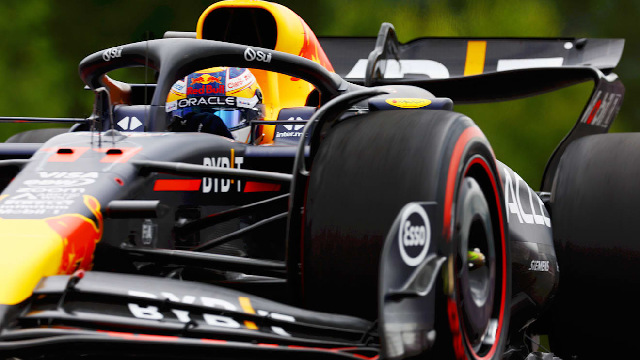 SPA, BELGIUM - JULY 26: Sergio Perez of Mexico driving the (11) Oracle Red Bull Racing RB20 on track during practice ahead of the F1 Grand Prix of Belgium at Circuit de Spa-Francorchamps on July 26, 2024 in Spa, Belgium. (Photo by Mark Thompson/Getty Images)