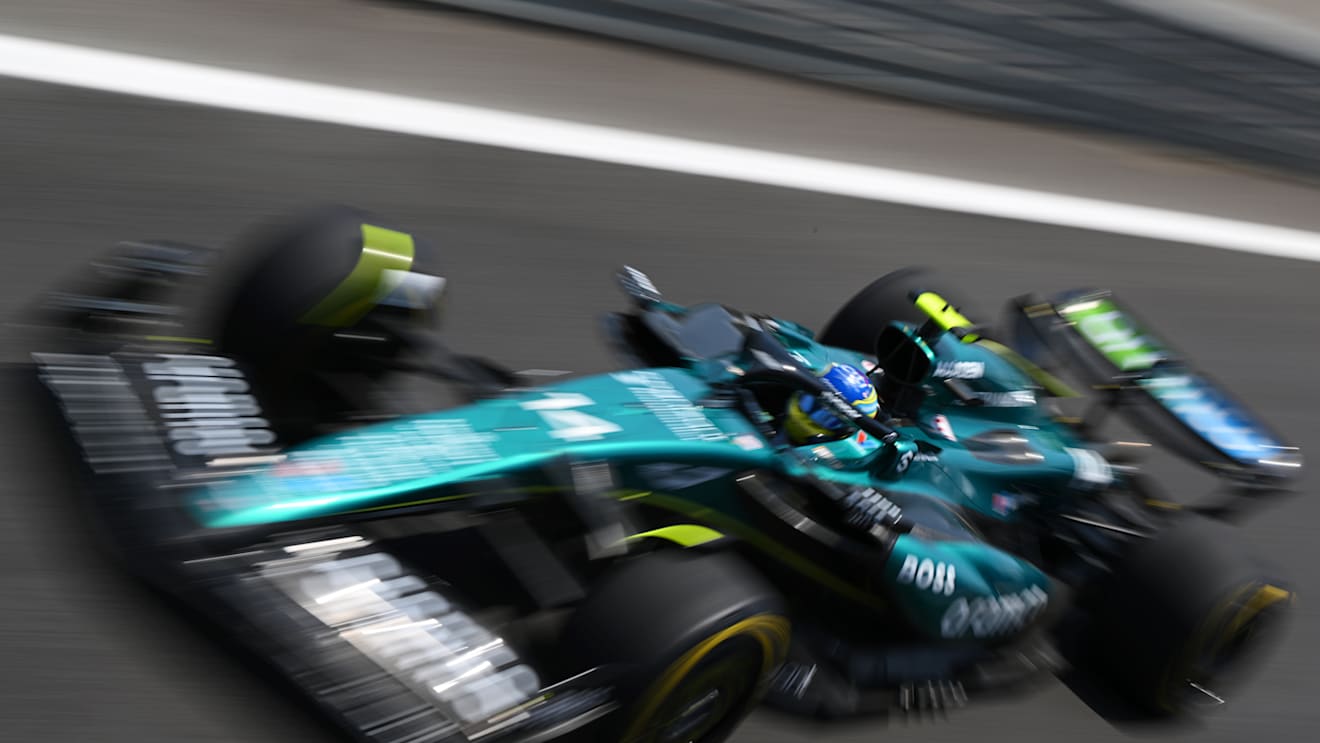 SAO PAULO, BRAZIL - NOVEMBER 01: Fernando Alonso of Spain driving the (14) Aston Martin AMR24 Mercedes on track during practice ahead of the F1 Grand Prix of Brazil at Autodromo Jose Carlos Pace on November 01, 2024 in Sao Paulo, Brazil. (Photo by Clive Mason/Getty Images)