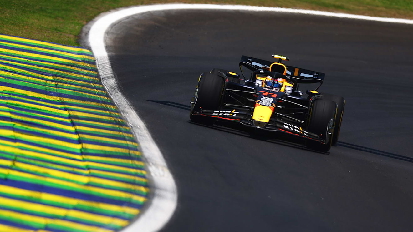 SAO PAULO, BRAZIL - NOVEMBER 01: Sergio Perez of Mexico driving the (11) Oracle Red Bull Racing RB20 on track during practice ahead of the F1 Grand Prix of Brazil at Autodromo Jose Carlos Pace on November 01, 2024 in Sao Paulo, Brazil. (Photo by Mark Thompson/Getty Images)