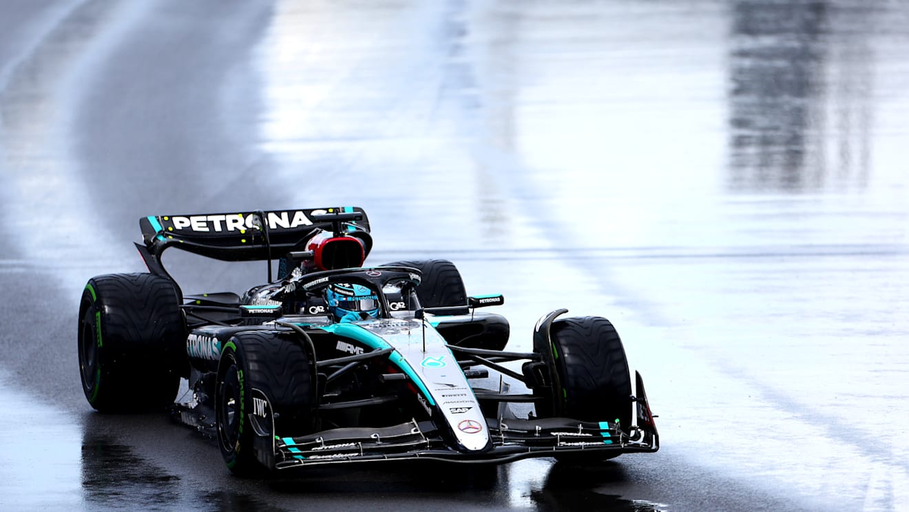 MONTREAL, QUEBEC - JUNE 09: George Russell of Great Britain driving the (63) Mercedes AMG Petronas F1 Team W15 on track during the F1 Grand Prix of Canada at Circuit Gilles Villeneuve on June 09, 2024 in Montreal, Quebec. (Photo by Bryn Lennon - Formula 1/Formula 1 via Getty Images)