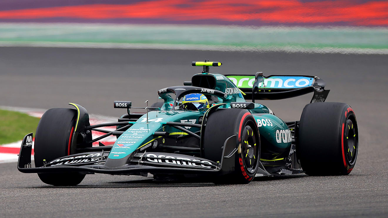 SHANGHAI, CHINA - APRIL 21: Fernando Alonso of Spain driving the (14) Aston Martin AMR24 Mercedes on track during the F1 Grand Prix of China at Shanghai International Circuit on April 21, 2024 in Shanghai, China. (Photo by Lintao Zhang/Getty Images )