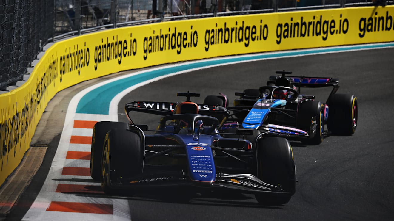 MIAMI, FLORIDA - MAY 05: Alexander Albon of Thailand driving the (23) Williams FW46 Mercedes leads Esteban Ocon of France driving the (31) Alpine F1 A524 Renault on track during the F1 Grand Prix of Miami at Miami International Autodrome on May 05, 2024 in Miami, Florida. (Photo by Clive Mason/Getty Images)