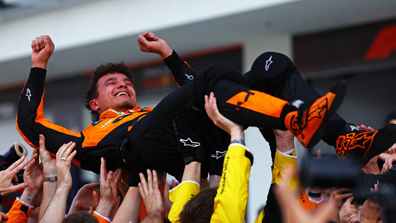 MIAMI, FLORIDA - MAY 05: Race winner Lando Norris of Great Britain and McLaren celebrates with his team in parc ferme after the F1 Grand Prix of Miami at Miami International Autodrome on May 05, 2024 in Miami, Florida. (Photo by Mark Thompson/Getty Images)
