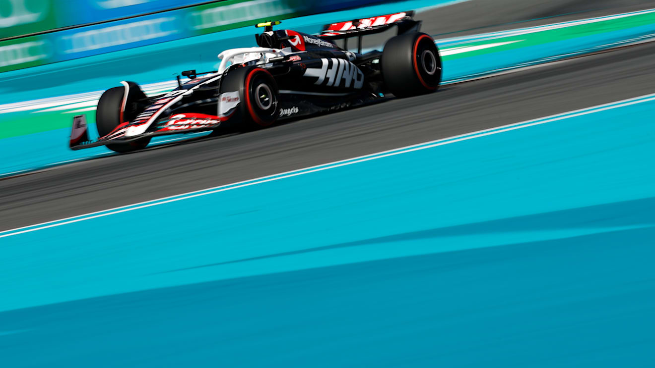 MIAMI, FLORIDA - MAY 04: Nico Hulkenberg of Germany driving the (27) Haas F1 VF-24 Ferrari on track during qualifying ahead of the F1 Grand Prix of Miami at Miami International Autodrome on May 04, 2024 in Miami, Florida. (Photo by Chris Graythen/Getty Images)