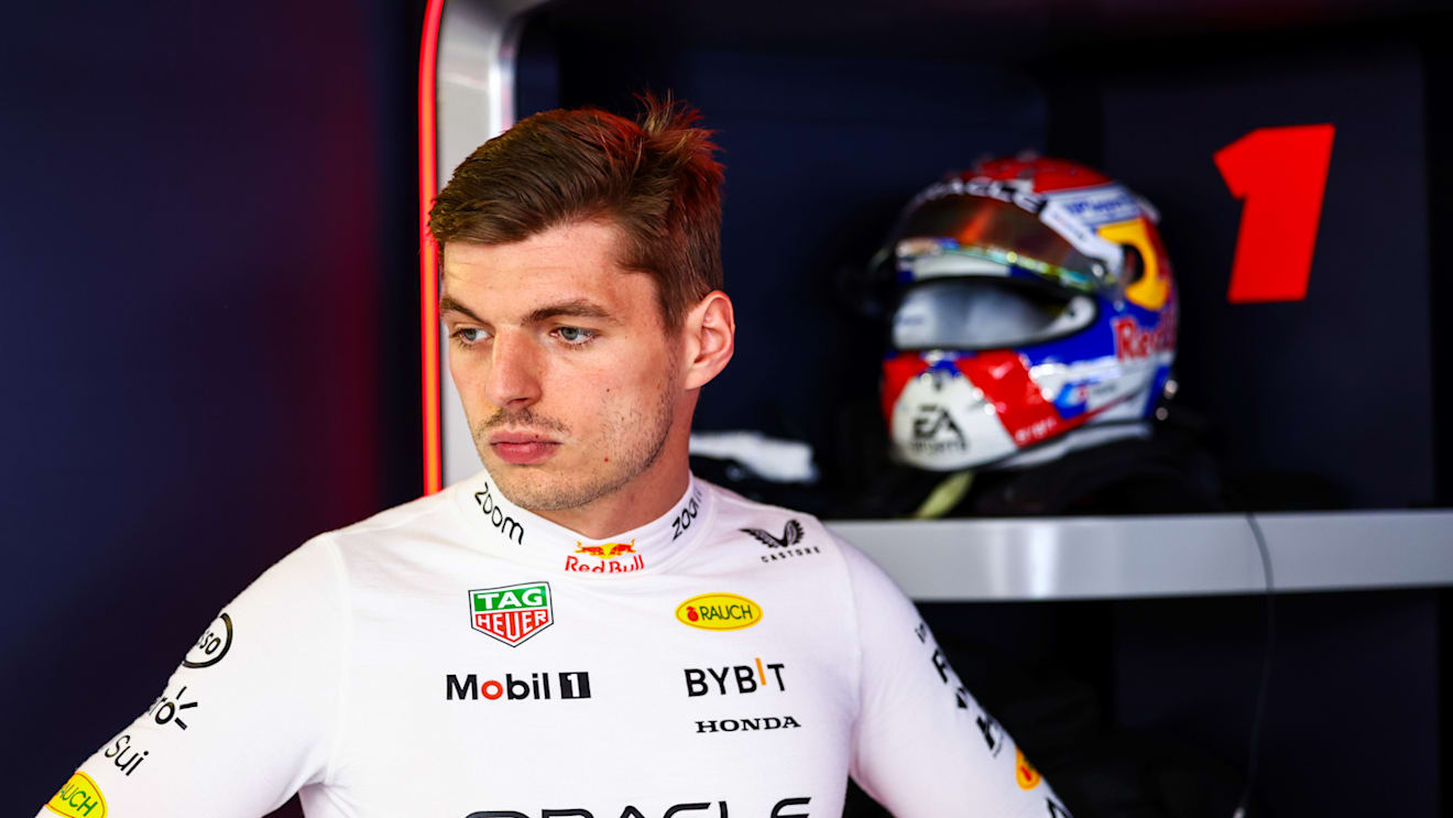 MONTE-CARLO, MONACO - MAY 25: Max Verstappen of the Netherlands and Oracle Red Bull Racing looks on in the garage during qualifying ahead of the F1 Grand Prix of Monaco at Circuit de Monaco on May 25, 2024 in Monte-Carlo, Monaco. (Photo by Mark Thompson/Getty Images)
