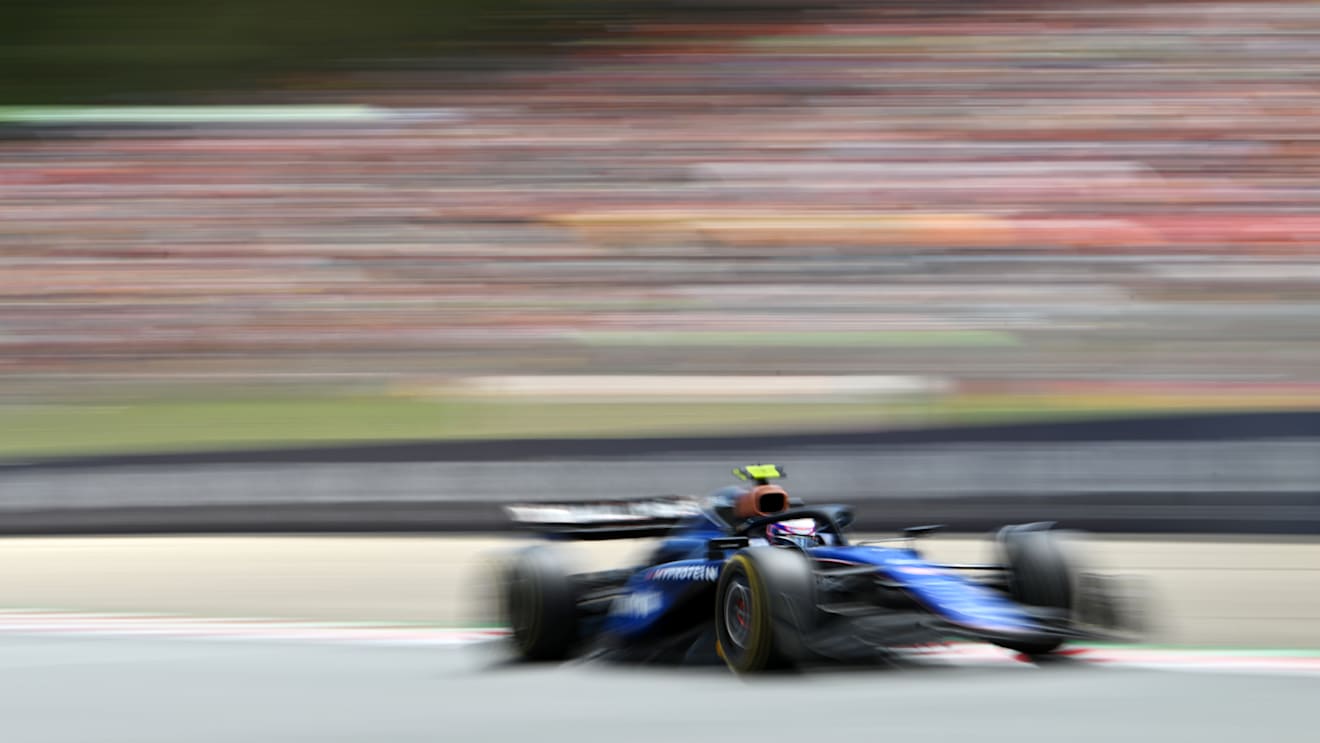 BARCELONA, SPAIN - JUNE 23: Logan Sargeant of United States driving the (2) Williams FW46 Mercedes on track during the F1 Grand Prix of Spain at Circuit de Barcelona-Catalunya on June 23, 2024 in Barcelona, Spain. (Photo by Rudy Carezzevoli/Getty Images)