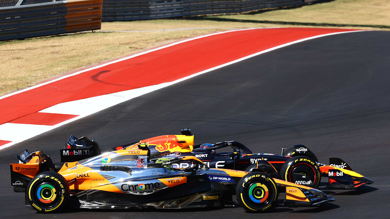 AUSTIN, TEXAS - OCTOBER 20: Max Verstappen of the Netherlands driving the (1) Oracle Red Bull Racing RB20 and Lando Norris of Great Britain driving the (4) McLaren MCL38 Mercedes battle for position during the F1 Grand Prix of United States at Circuit of The Americas on October 20, 2024 in Austin, Texas. (Photo by Mark Thompson/Getty Images)