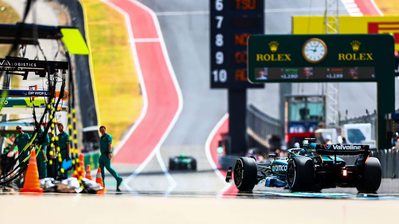AUSTIN, TEXAS - OCTOBER 18: Lance Stroll of Aston Martin and Canada   during practice ahead of the F1 Grand Prix of United States at Circuit of The Americas on October 18, 2024 in Austin, Texas. (Photo by Peter Fox - Formula 1/Formula 1 via Getty Images)