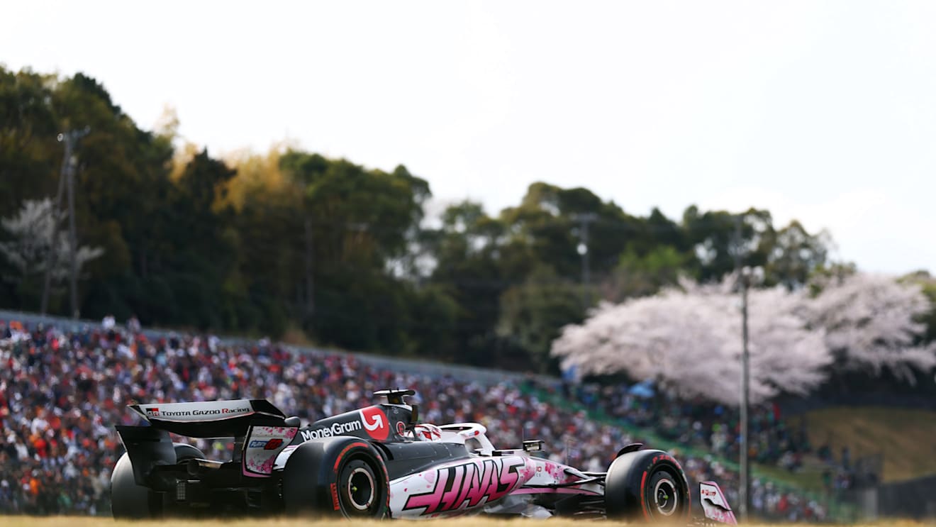SUZUKA, JAPAN - APRIL 05: Esteban Ocon of France driving the (31) Haas F1 VF-25 Ferrari on track during qualifying ahead of the F1 Grand Prix of Japan at Suzuka Circuit on April 05, 2025 in Suzuka, Japan. (Photo by Clive Rose/Getty Images)