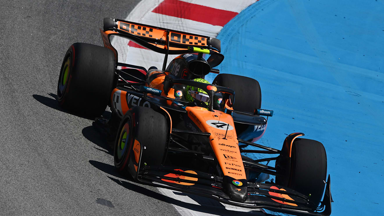 BARCELONA, SPAIN - MAY 30: Lando Norris of Great Britain driving the (4) McLaren MCL39 Mercedes on track during practice ahead of the F1 Grand Prix of Spain at Circuit de Barcelona-Catalunya on May 30, 2025 in Barcelona, Spain. (Photo by Rudy Carezzevoli/Getty Images)