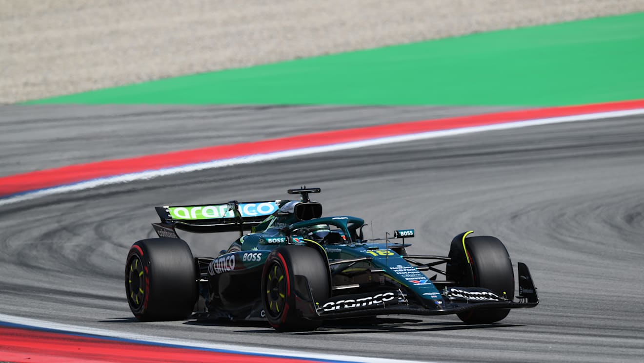 BARCELONA, SPAIN - MAY 31: Lance Stroll of Canada driving the (18) Aston Martin F1 Team AMR25 Mercedes on track during qualifying ahead of the F1 Grand Prix of Spain at Circuit de Barcelona-Catalunya on May 31, 2025 in Barcelona, Spain. (Photo by David Ramos/Getty Images)