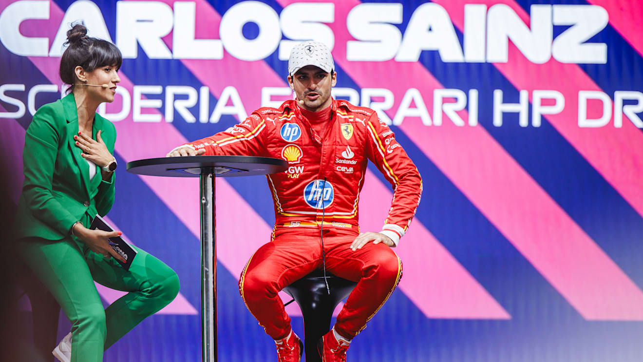 Sainz took to the stage at the Fan Forum after the Road Show exhibition