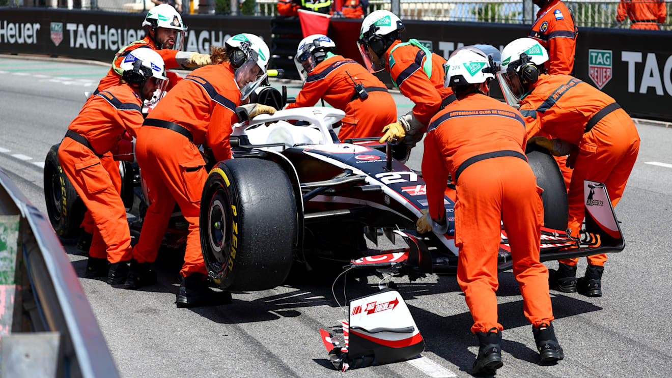 MONTE-CARLO, MONACO - MAY 26: The car of Nico Hulkenberg of Germany and Haas F1 is recovered from the track after a crash during the F1 Grand Prix of Monaco at Circuit de Monaco on May 26, 2024 in Monte-Carlo, Monaco. (Photo by Clive Rose/Getty Images)