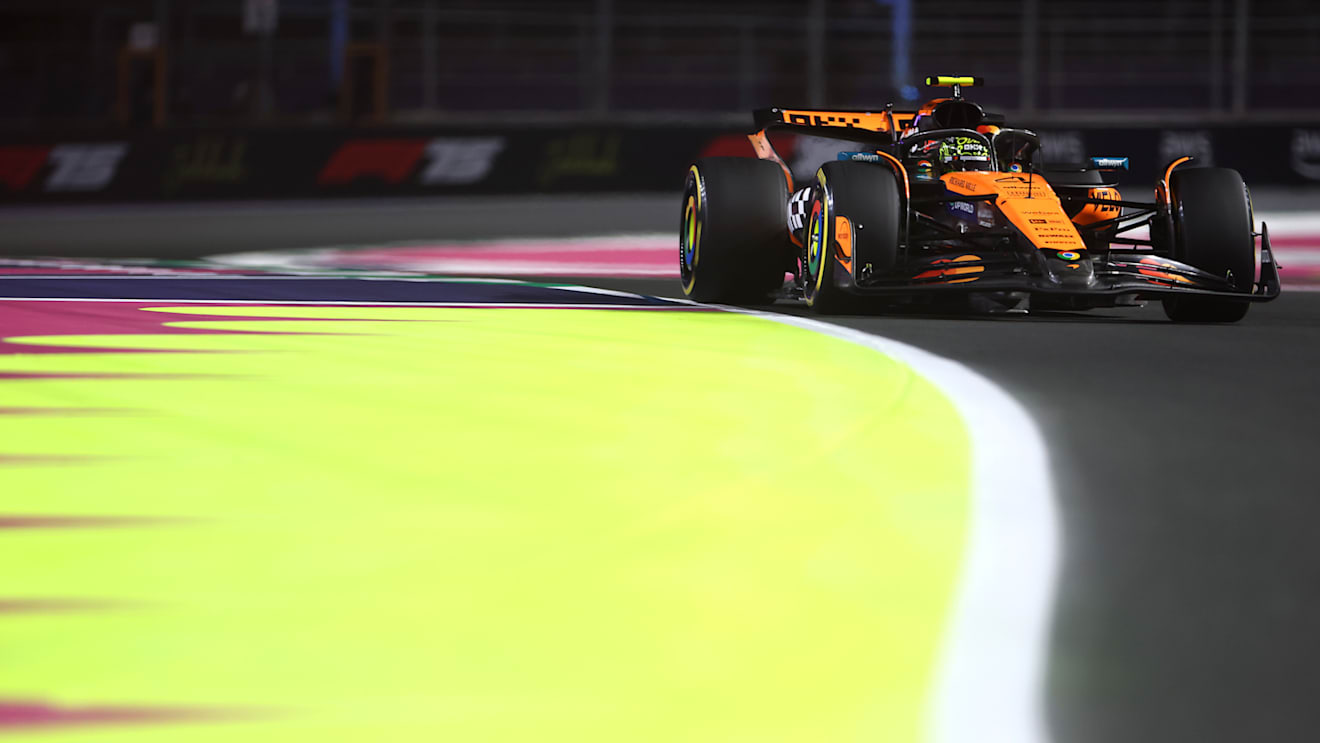 JEDDAH, SAUDI ARABIA - APRIL 18: Lando Norris of Great Britain driving the (4) McLaren MCL39 Mercedes on track during practice ahead of the F1 Grand Prix of Saudi Arabia at Jeddah Corniche Circuit on April 18, 2025 in Jeddah, Saudi Arabia. (Photo by Zak Mauger/LAT Images)