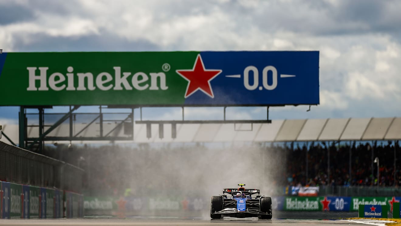 NORTHAMPTON, ENGLAND - JULY 06: Logan Sargeant of USA and Williams  during qualifying ahead of the F1 Grand Prix of Great Britain at Silverstone Circuit on July 06, 2024 in Northampton, England. (Photo by Peter Fox - Formula 1/Formula 1 via Getty Images)
