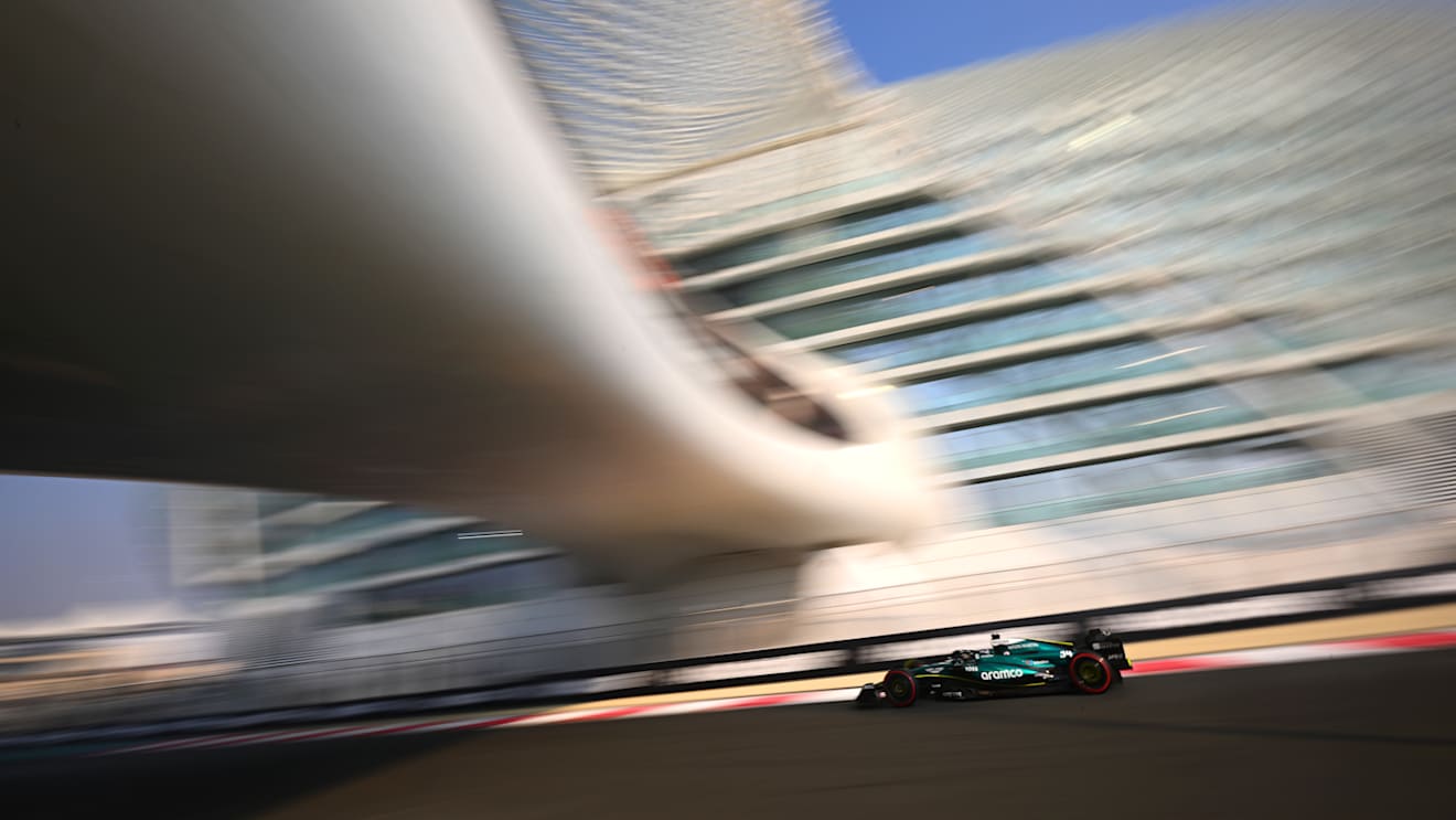 ABU DHABI, UNITED ARAB EMIRATES - DECEMBER 06: Felipe Drugovich of Brazil driving the (34) Aston Martin AMR24 Mercedes on track during practice ahead of the F1 Grand Prix of Abu Dhabi at Yas Marina Circuit on December 06, 2024 in Abu Dhabi, United Arab Emirates. (Photo by Clive Mason/Getty Images)