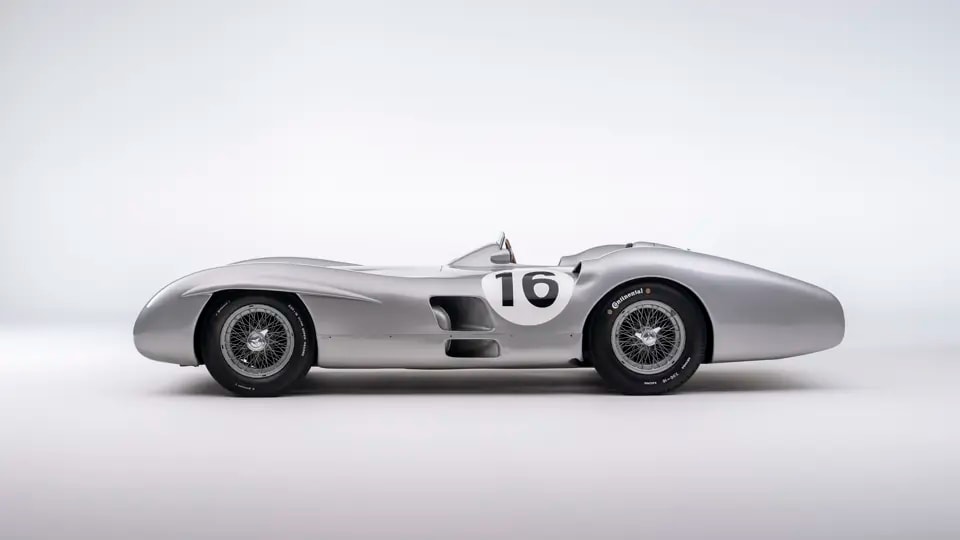 A 1954 Mercedes-Benz W 196 R Stromlinienwagen driven by Fangio and Moss has come up for auction