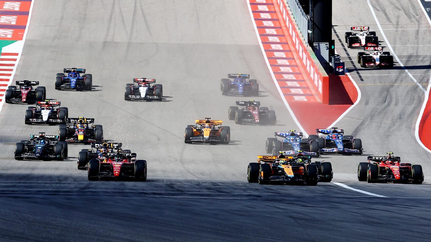 BAHRAIN INTERNATIONAL CIRCUIT, BAHRAIN - APRIL 08: Sebastian Vettel, Ferrari SF71H, leads Valtteri