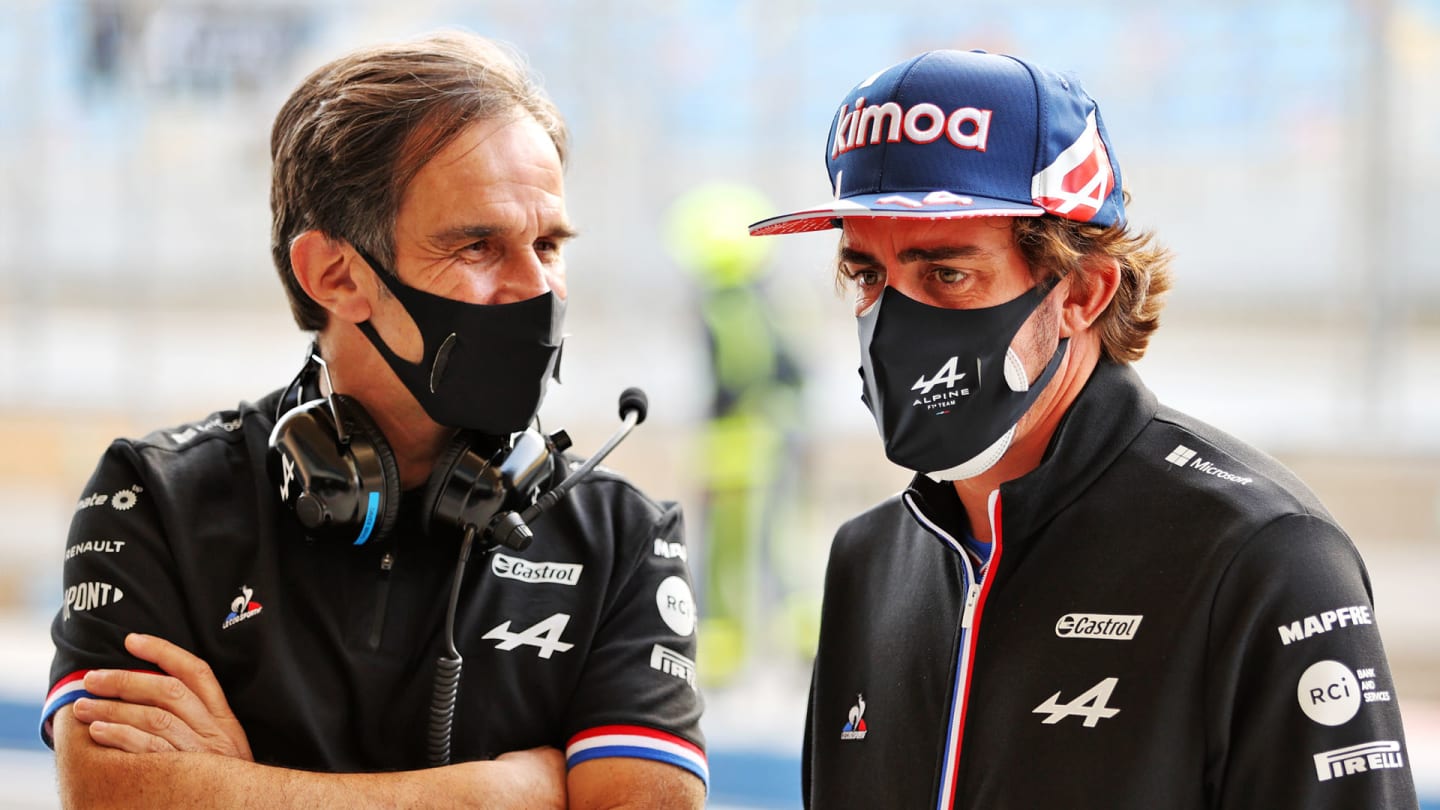 (L to R): Davide Brivio (ITA) Alpine F1 Team Racing Director with Fernando Alonso (ESP) Alpine F1