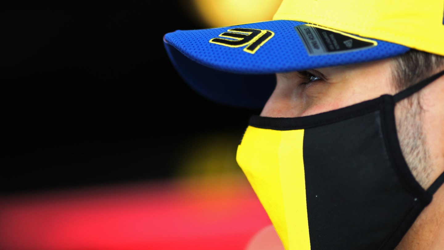 Esteban Ocon (FRA) Renault F1 Team.
Abu Dhabi Grand Prix, Saturday 12th December 2020. Yas Marina