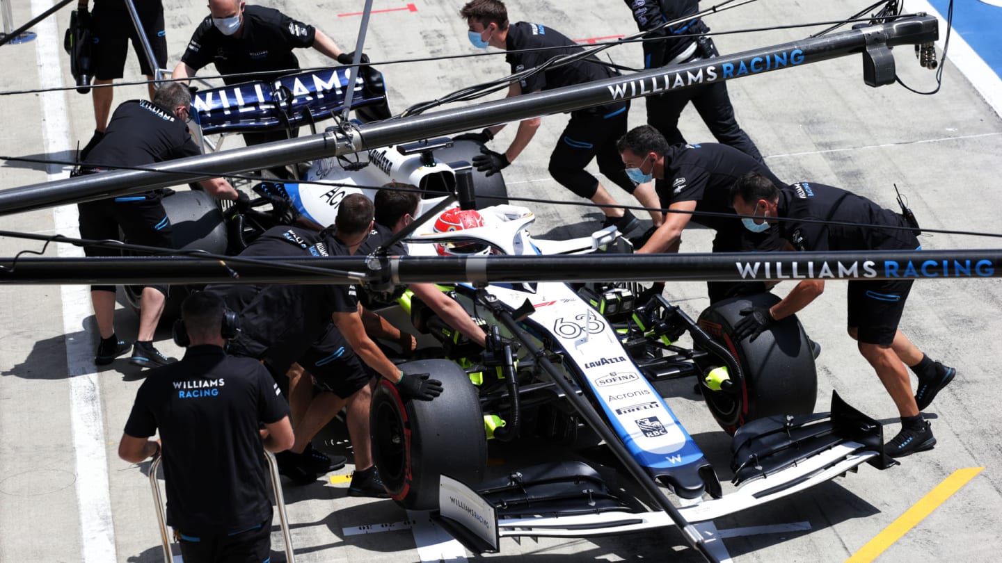George Russell (GBR) Williams Racing FW43 in the pits.
Austrian Grand Prix, Saturday 4th July 2020. Spielberg, Austria.
FIA Pool Image for Editorial Use Only