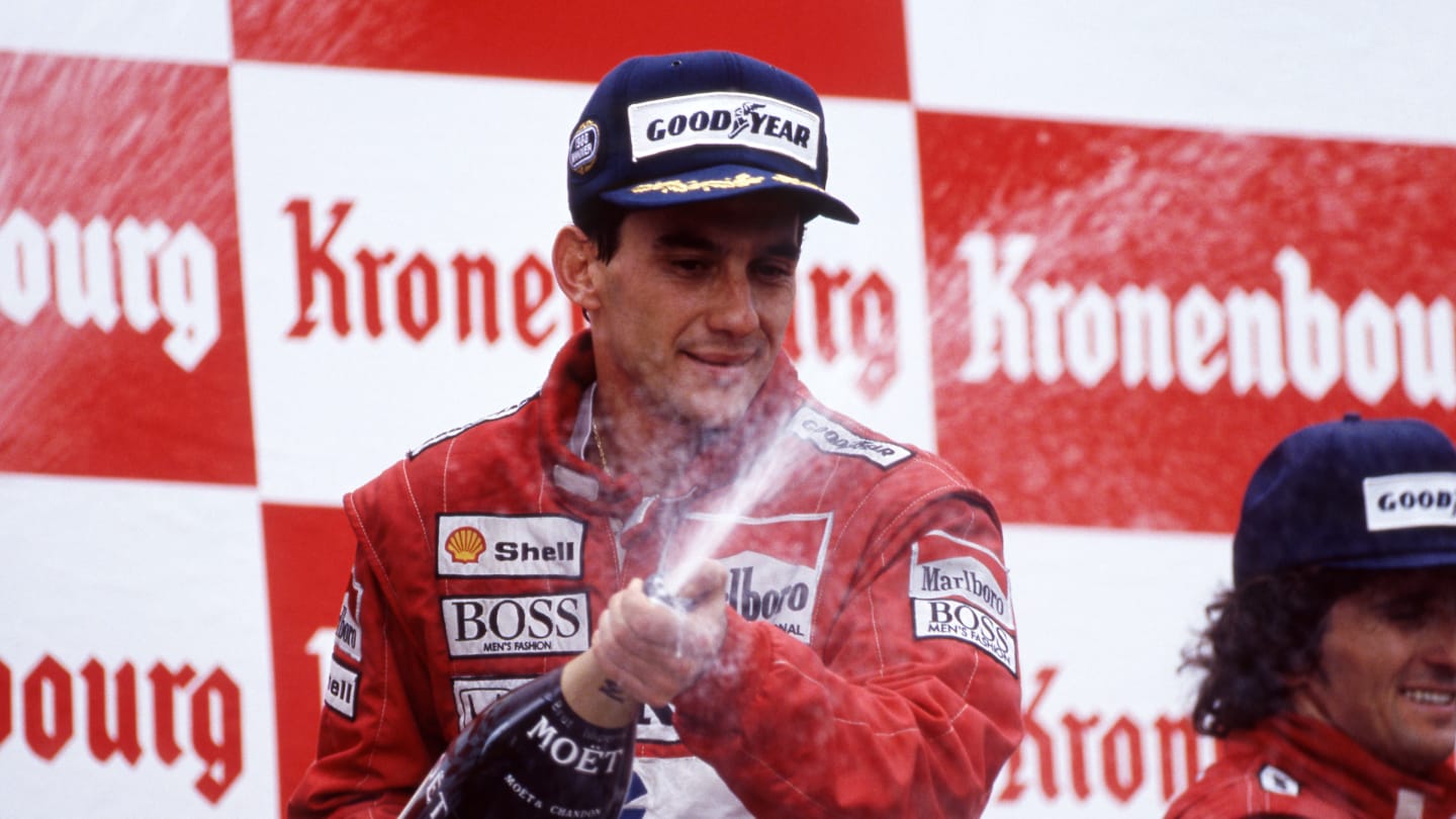 Winner Ayrton Senna (BRA) McLaren MP4/4.
Formula One Championship, Rd 2, San Marino Grand Prix,