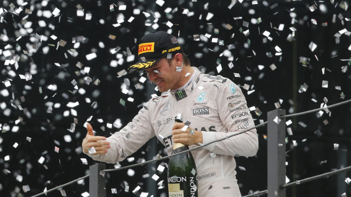 www.sutton-images.com

Nico Rosberg (GER) Mercedes AMG F1 celebrates with the champagne on the