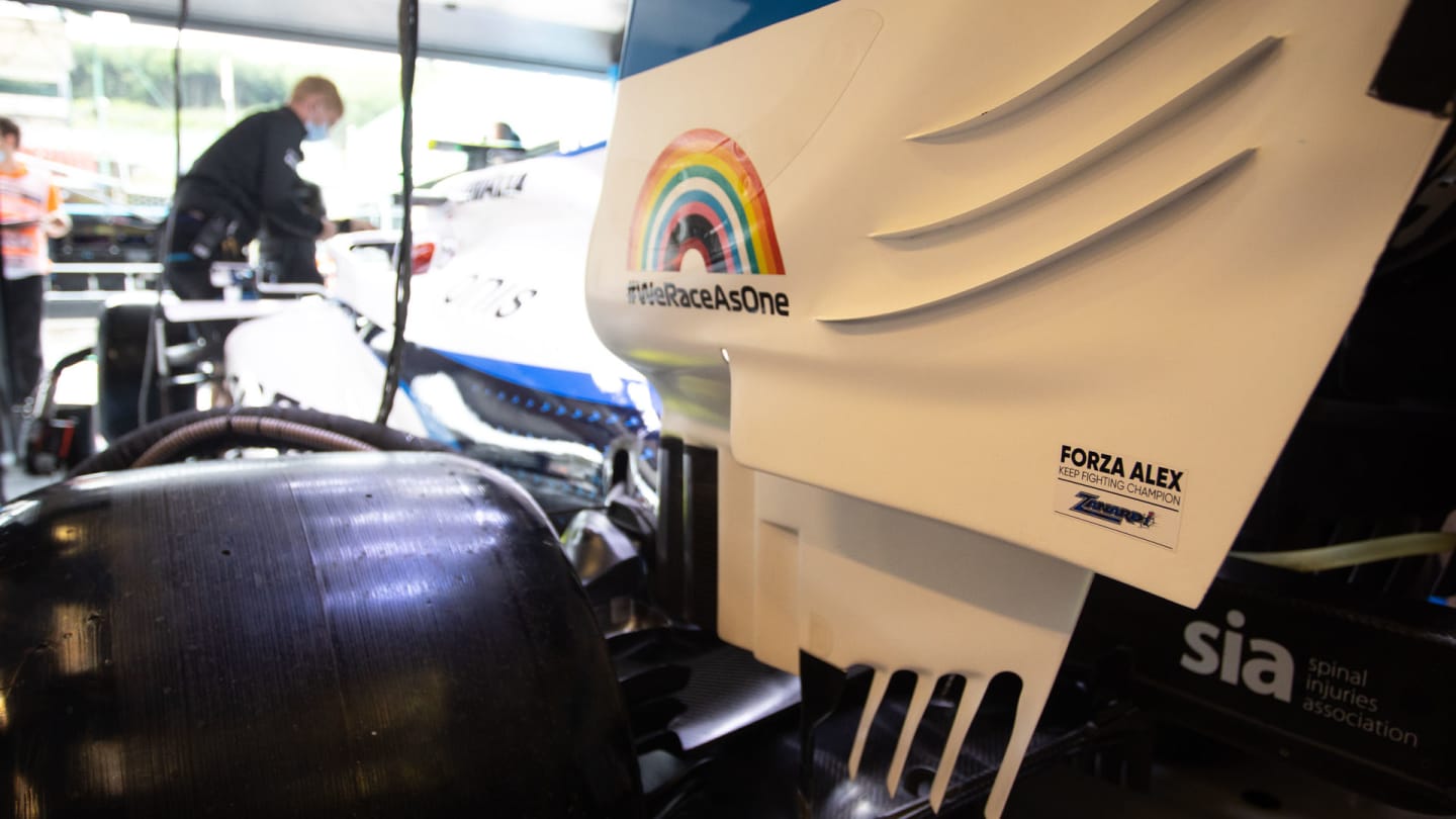 Williams Racing FW43 - message of support for Alex Zanardi (ITA).
Hungarian Grand Prix, Saturday