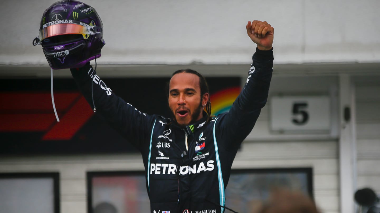 Race winner Lewis Hamilton, Mercedes-AMG Petronas F1 celebrates in Parc Ferme