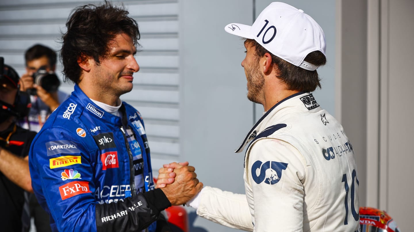 Carlos Sainz, McLaren and Race Winner Pierre Gasly, AlphaTauri celebrate in Parc Ferme