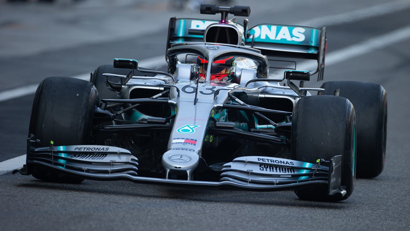 George Russell (GBR) Mercedes AMG F1 W10 Test Driver.
04.12.2019. Formula 1 Testing, Yas Marina