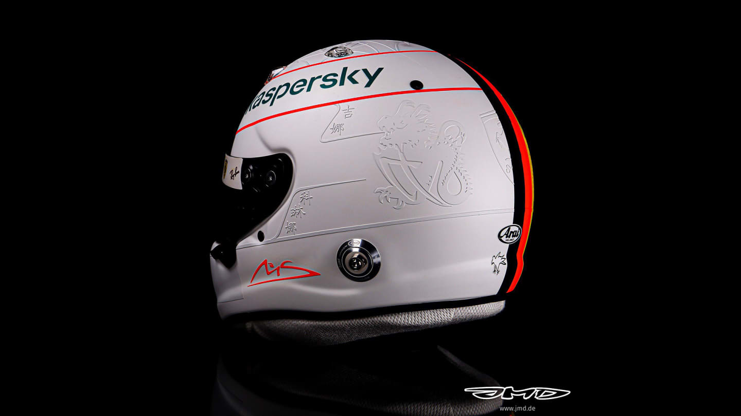 But on closer inspection, you can see the Chinese dragon that Schumacher sported on his helmet