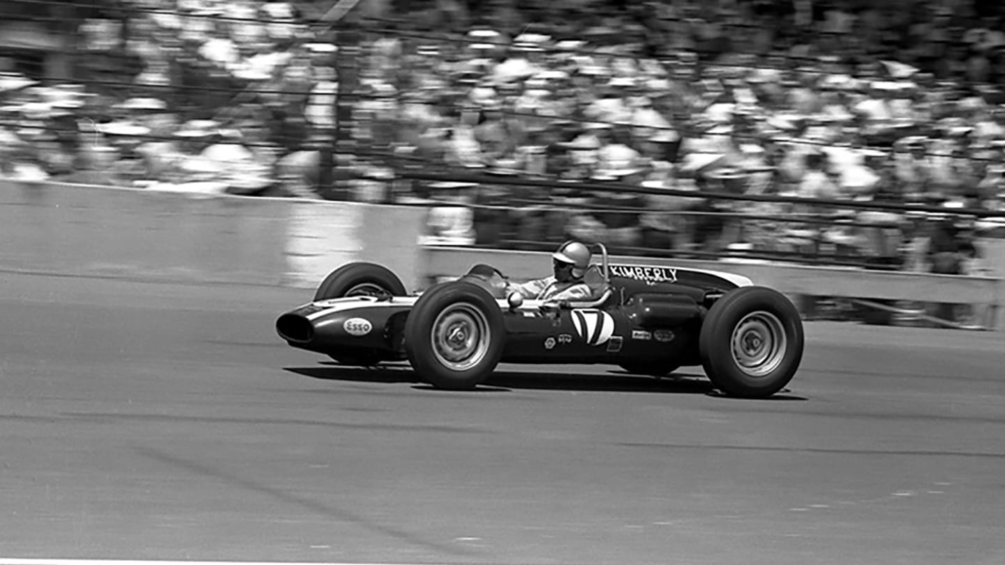 1961-13-16-BRABHAM-ACTION.jpg