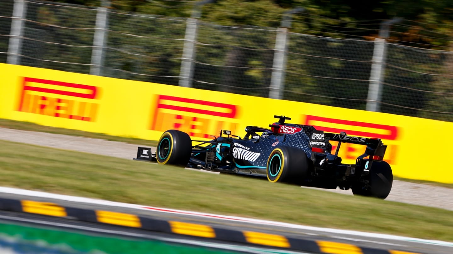 AUTODROMO NAZIONALE MONZA, ITALY - SEPTEMBER 04: Lewis Hamilton, Mercedes F1 W11 EQ Performance
